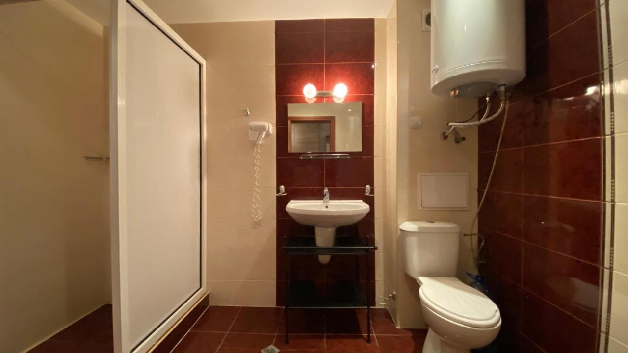 Esperanto 402 Large Studio Slăntjev Brjag Exteriör bild